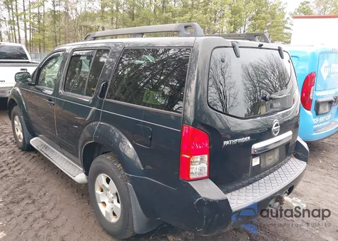 2012 Nissan Pathfinder S z USA, uszkodzony, nr VIN 5N1AR1NB1CC620056